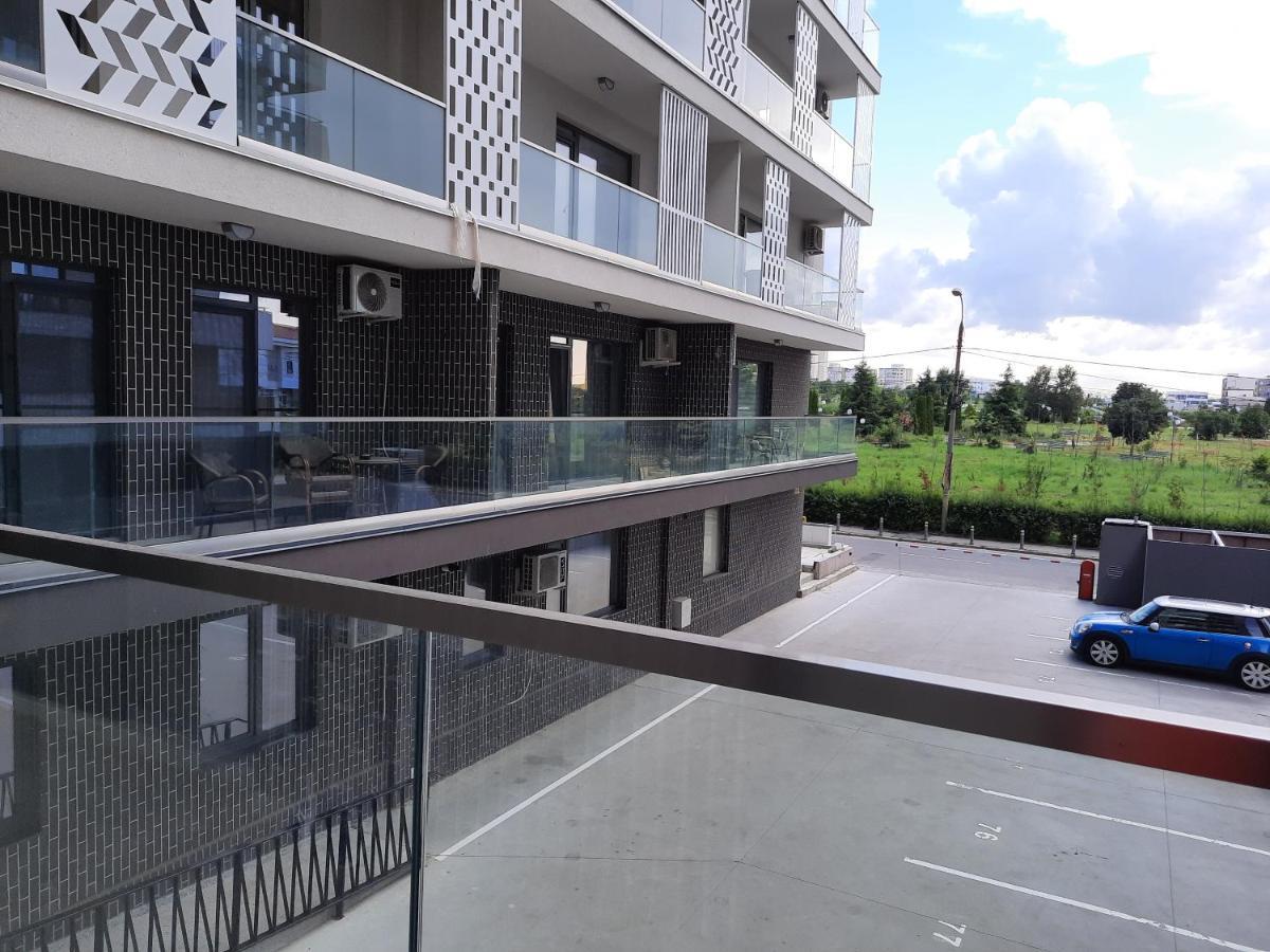Jeni' S Apartament Констанца Экстерьер фото