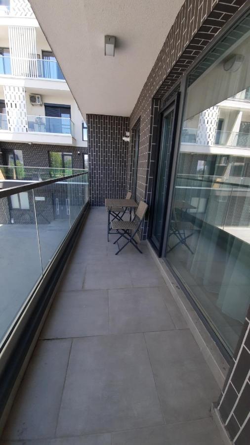 Jeni' S Apartament Констанца Экстерьер фото